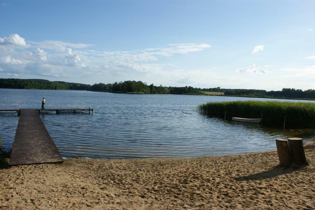 Вілла Osrodek Wypoczynkowy Sielawa Хшипсько-Велике Екстер'єр фото